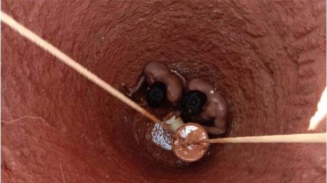 Traditional well diggers in Bangalore do their much-needed work to fill the city's water needs, under poor sanitary and hazardous conditions, and using outdated tools as well.