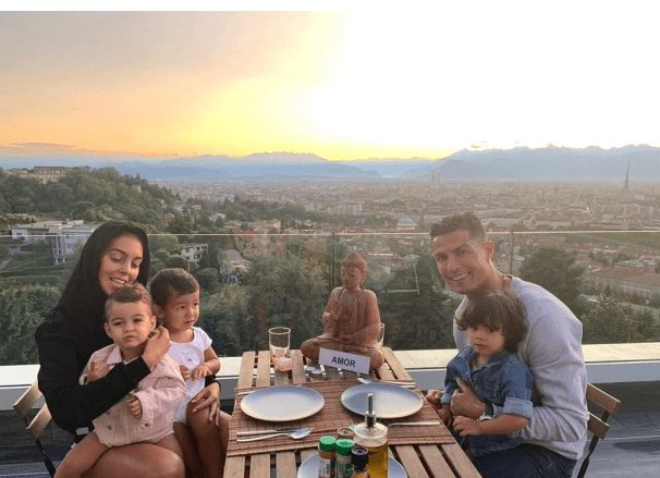 Ronaldo and his family in Turin Palace