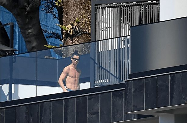 Ronaldo in the recreation area of ​​Turin Palace