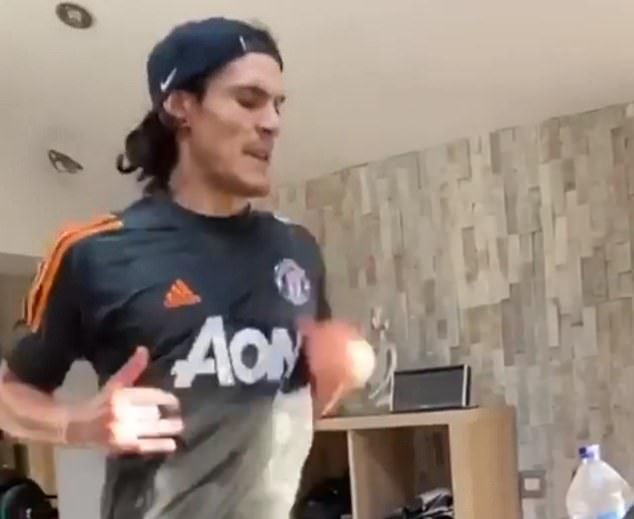 Cavani has trained in isolation with a free transfer after joining United
