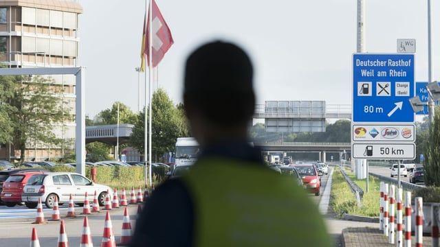 Border guards at the Switzerland-Germany border