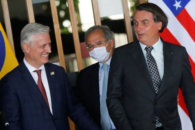 Bolsonaro and Paulo Guedes received US security adviser Robert O'Brien
