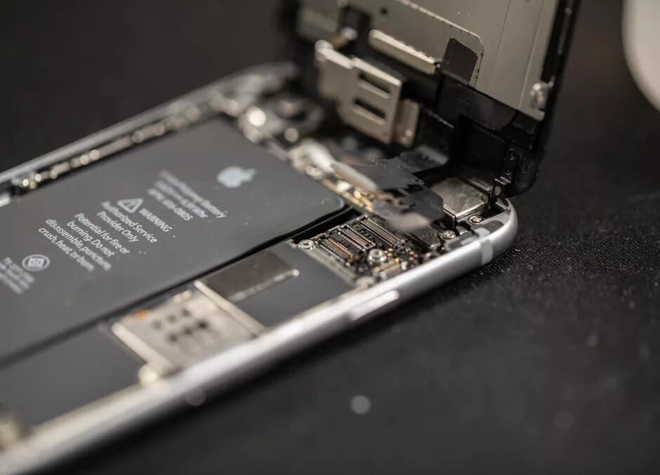 replacement-battery-iPhone