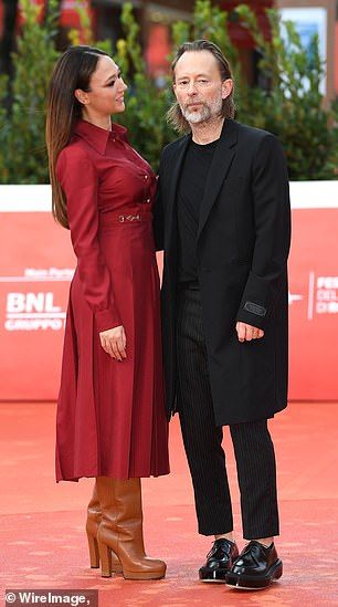 Chatty: The happy couple saw them talk to each other on the red carpet