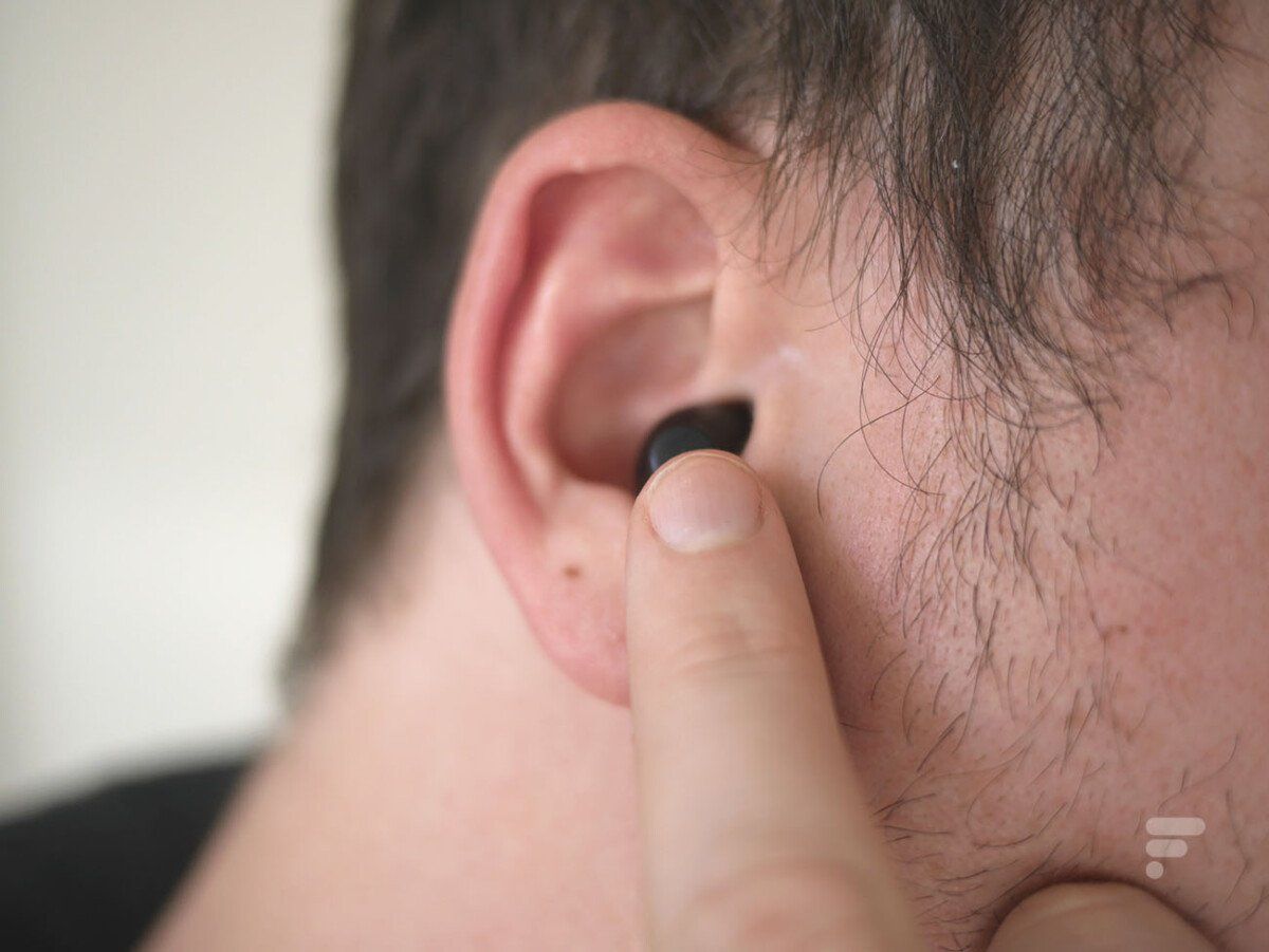 Lidl true wireless headphones are controlled using physical buttons