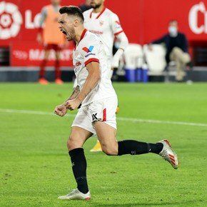 Goal by Ocampos and alarm in Seville: Acuña was injured