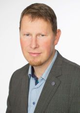 Associate Professor at Volda University College, Alf Tomas Tønnessen, has in-depth knowledge of the Republican Party (GOP) and American conservatism.
