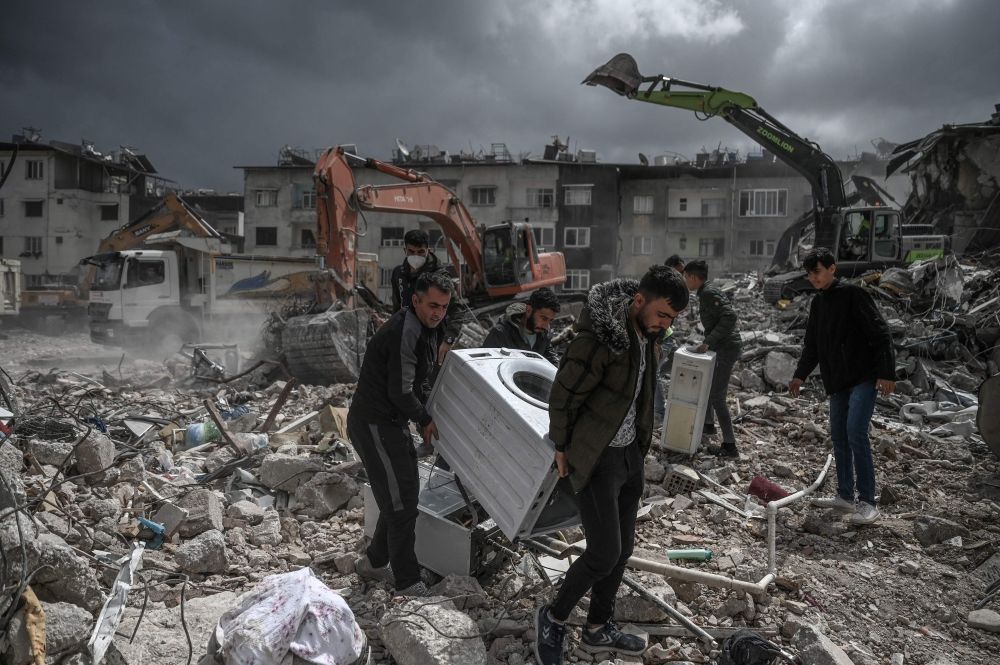 Many of the quake survivors blamed the government and its stuttering response to Turkiye’s worst disaster of its modern era for a death toll that has now surpassed 50,000. — AFP pic