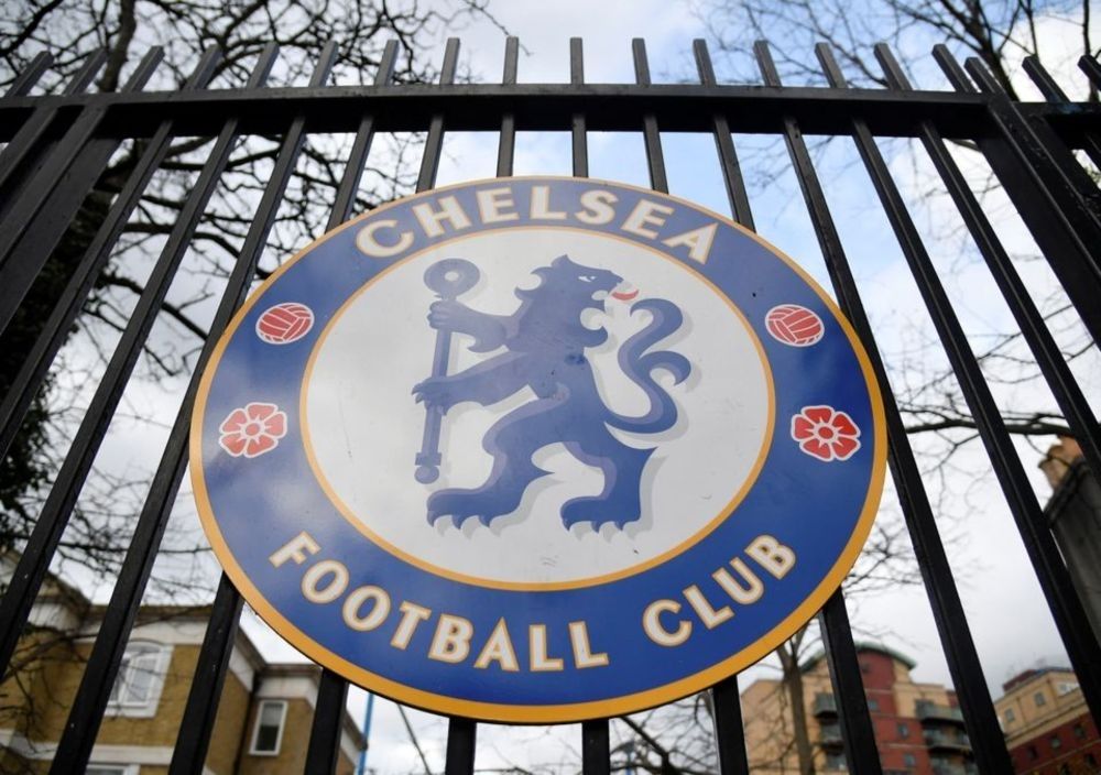 UK warns Abramovich: £2.5b Chelsea sale funds must go to Ukraine, or face court US investor Todd Boehly’s consortium agreed a deal to buy Chelsea from Russian tycoon Roman Abramovich for £4.25 billion on May 7, 2025 and the sale has now been officially rubber-stamped. — Reuters pic