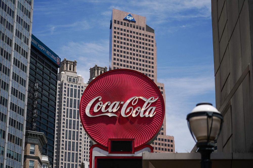 The company currently uses high-fructose corn syrup (HFCS) in its domestic beverages. — AFP pic The company currently uses high-fructose corn syrup (HFCS) in its domestic beverages. — AFP pic