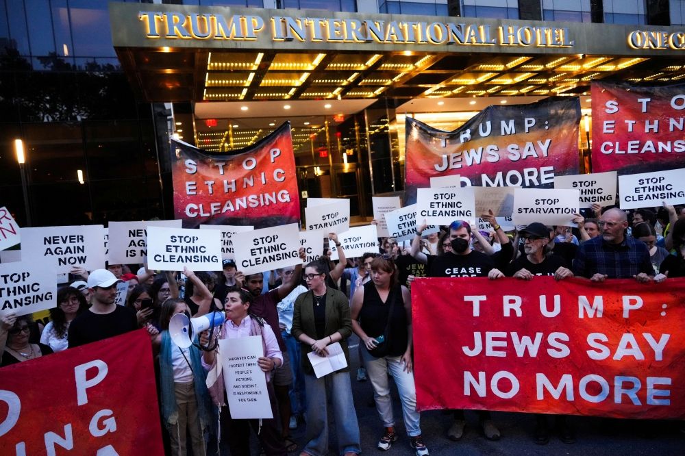Protestors block the road outside of Trump International Hotel during a rally against the hunger crisis in Gaza that organizers say is caused by Israel, in New York City, U.S., August 4, 2025. — Reuters pic Protestors block the road outside of Trump International Hotel during a rally against the hunger crisis in Gaza that organizers say is caused by Israel, in New York City, U.S., August 4, 2025. — Reuters pic