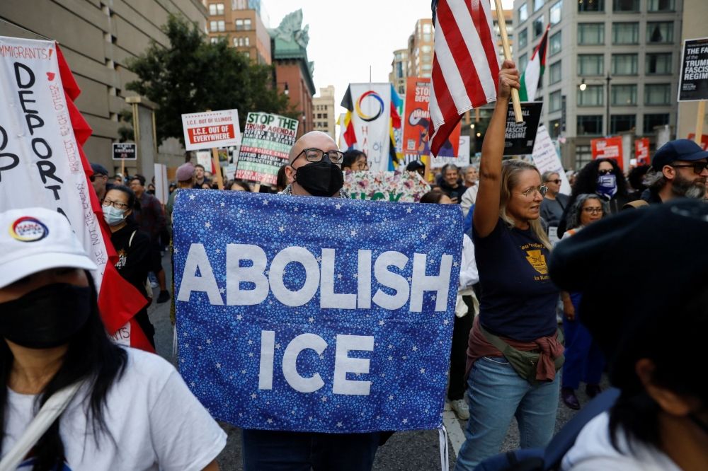 Protesters march through downtown Chicago after US President Donald Trump ordered an increased federal law enforcement presence to assist with crime prevention, in Chicago, Illinois September 6, 2025. — Reuters pic Protesters march through downtown Chicago after US President Donald Trump ordered an increased federal law enforcement presence to assist with crime prevention, in Chicago, Illinois September 6, 2025. — Reuters pic