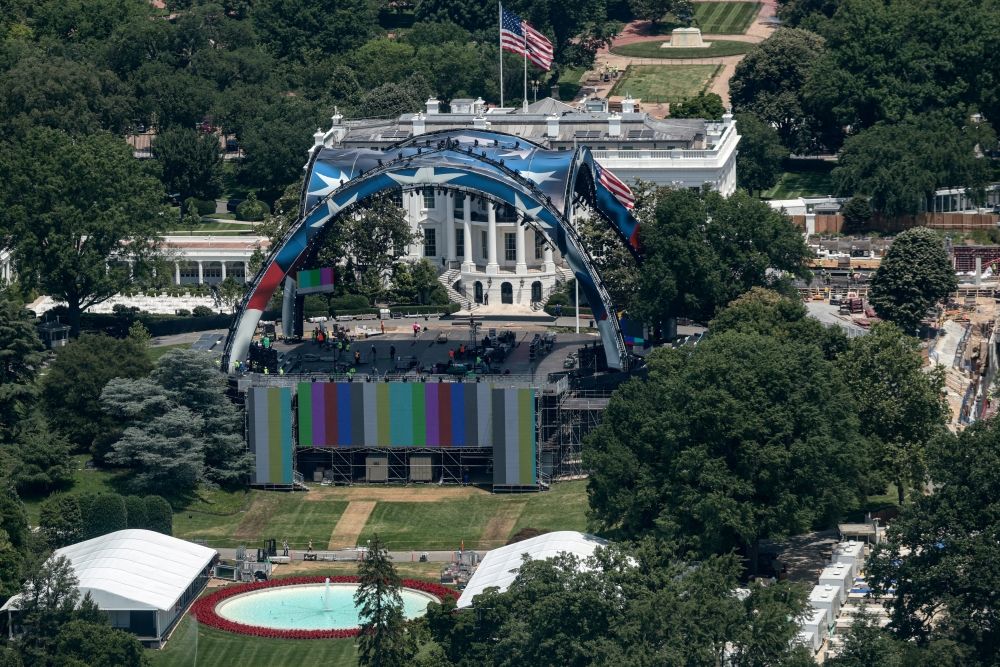 Construction continues on a temporary arena for the UFC Freedom 250 fight card at the White House, Washington, June 5, 2026. — Reuters pic Construction continues on a temporary arena for the UFC Freedom 250 fight card at the White House, Washington, June 5, 2026. — Reuters pic