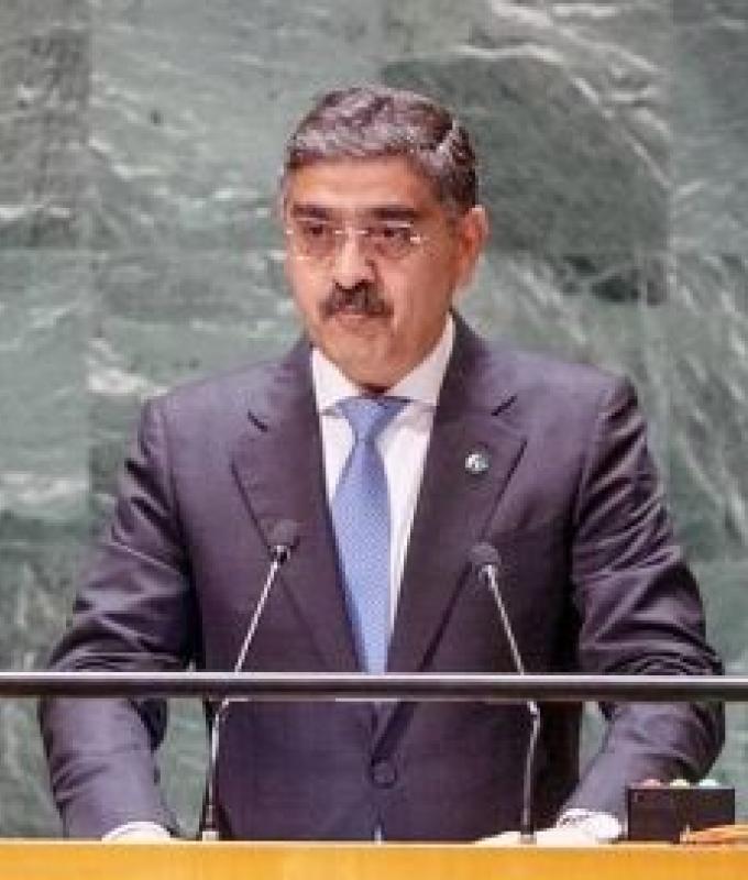The world cannot afford Cold War 2.0, Pakistan leader tells UN Assembly