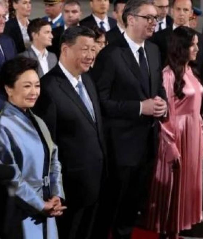 China's Xi gets red-carpet welcome in Serbia