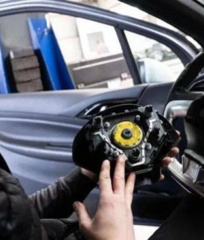 Deadly airbag fault sees 2.5m cars recalled in France