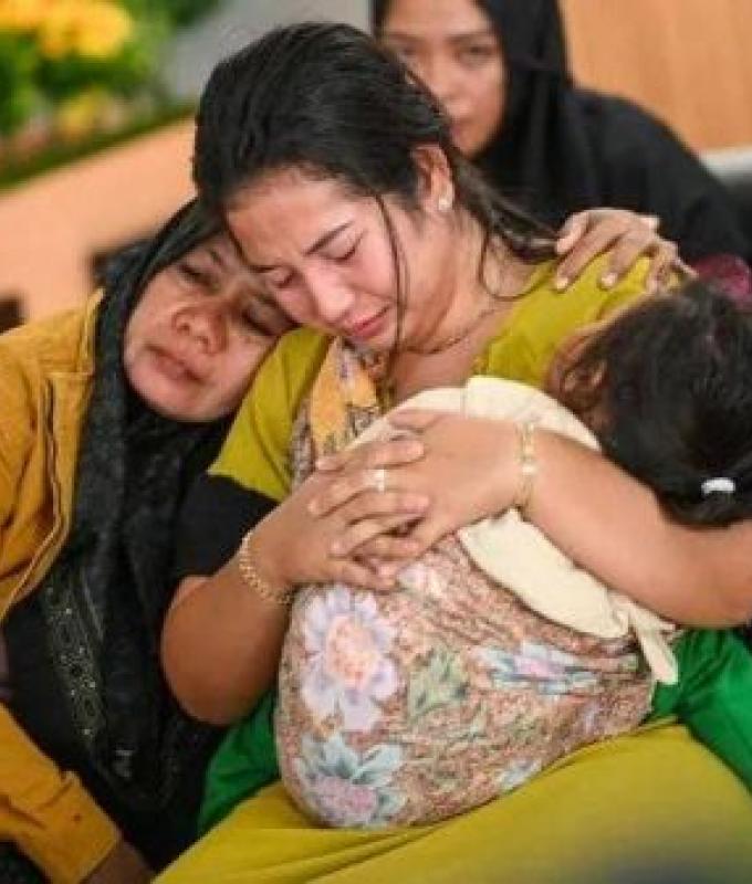 Four dead, dozens missing after ferry sinks off Bali