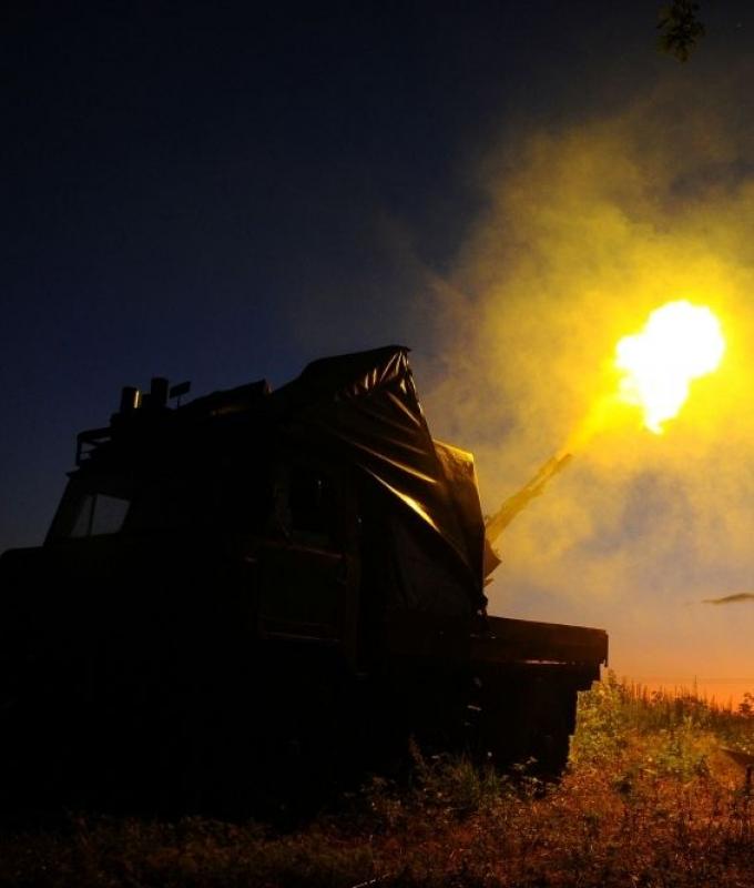 Ukraine detains Chinese father, son for allegedly spying on missile programme