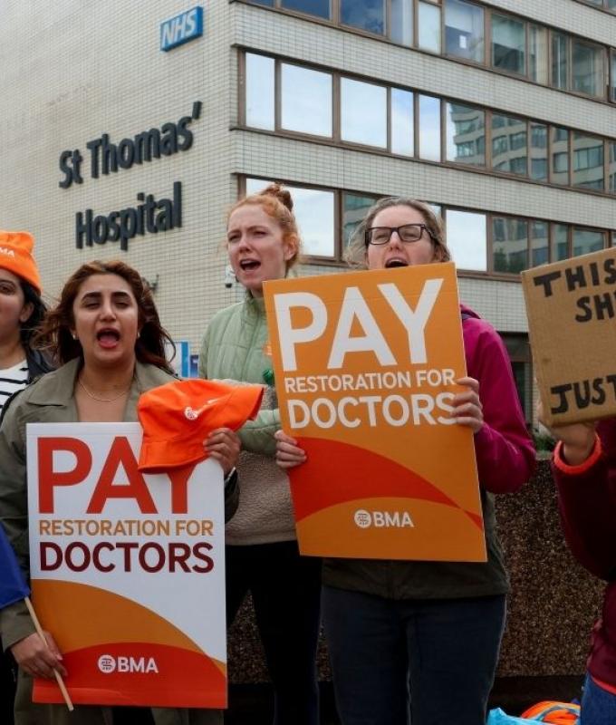 ‘We have no choice’: Hospital doctors in England set to strike again over pay disputes