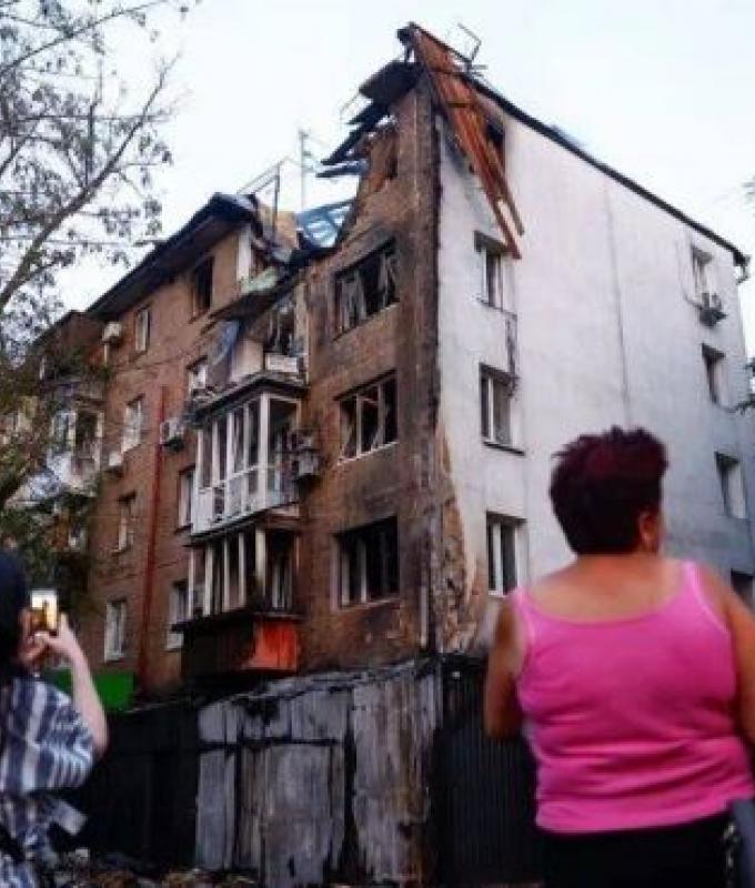 Deadly new Russian drone and missile attack hits Kyiv