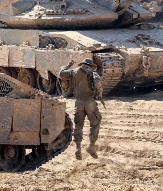 Gaza truce talks stall as Israel insists on keeping military forces in 40pc of territory, refuses full pullout