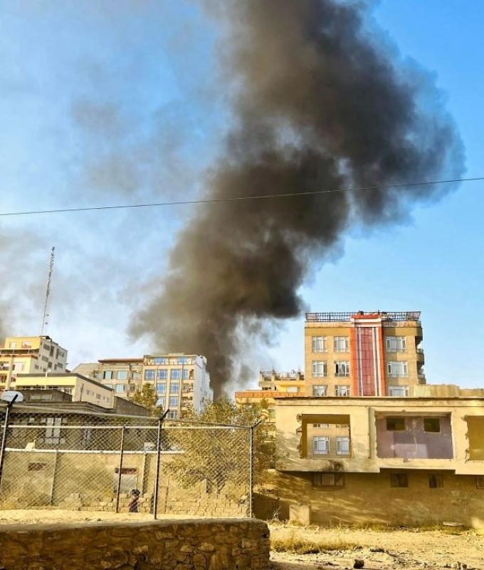 Afghanistan-Pakistan fighting pauses as ceasefire takes effect amid rising civilian toll