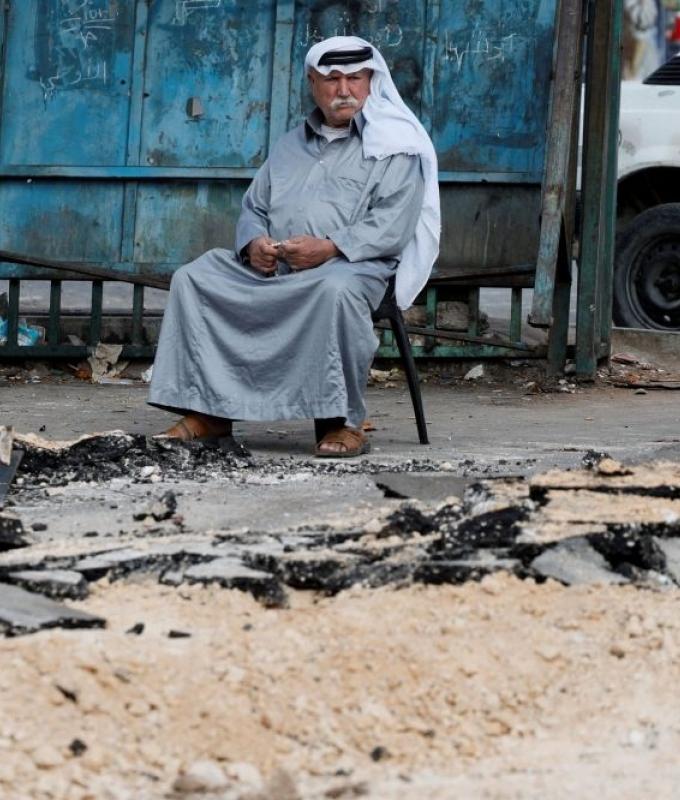 Israel launches air strikes on Gaza amid ceasefire tensions