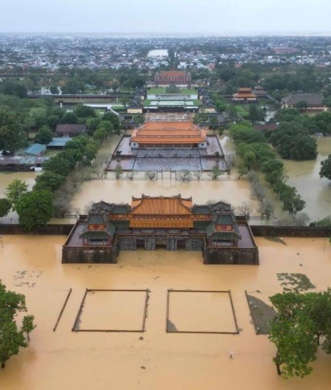 Floods in Vietnam kill at least 10 as river hits 60-year high near Hoi An