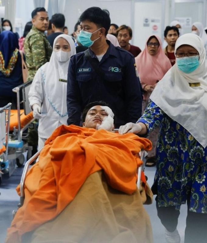 Teen suspect carried seven explosive devices in Jakarta school blasts, police say