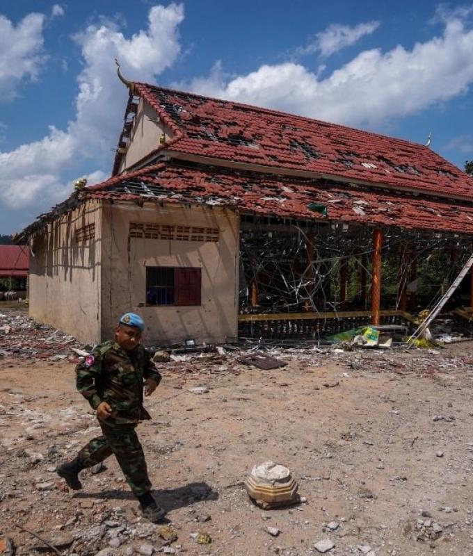 Thailand to brief Washington on pause in Cambodia peace deal after border blast injures four