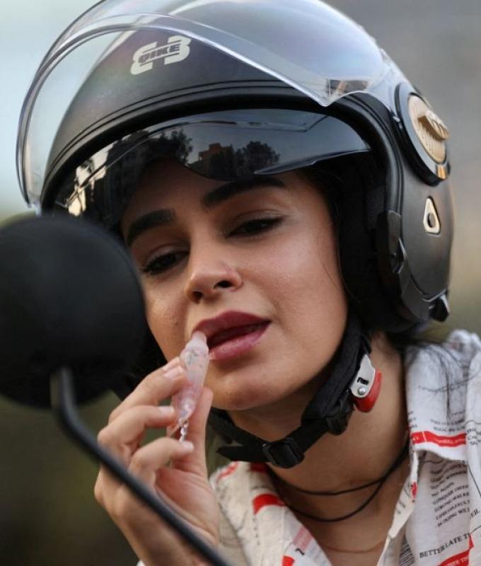 Iran’s dual reality: As veil restrictions ease, political crackdown deepens as executions surge to highest since 1989