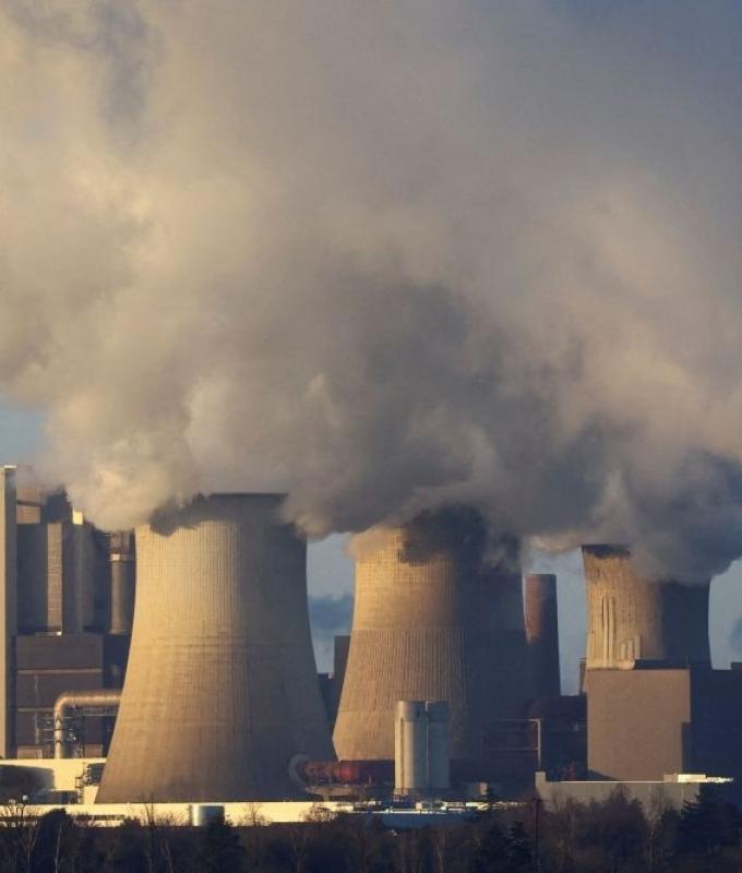 Decades-long coal deals choke Asia’s clean energy push