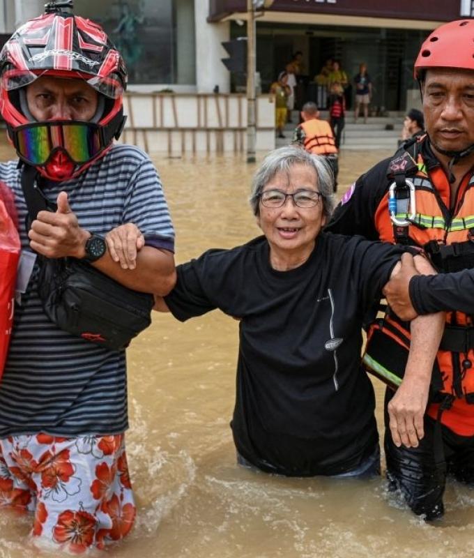 Forced to drink rainwater — What went wrong in Hat Yai's flood disaster response