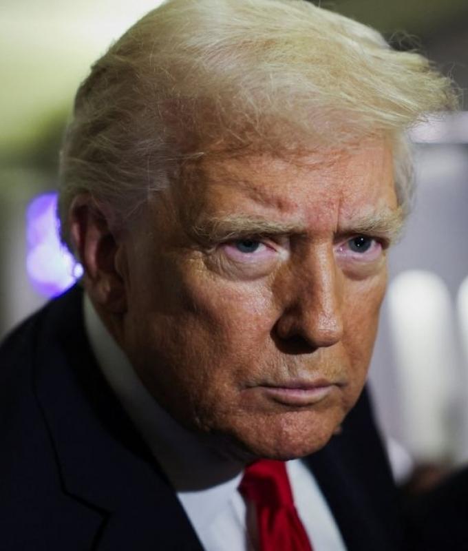  Trump adds ‘stupid’ to his growing list of reporter insults