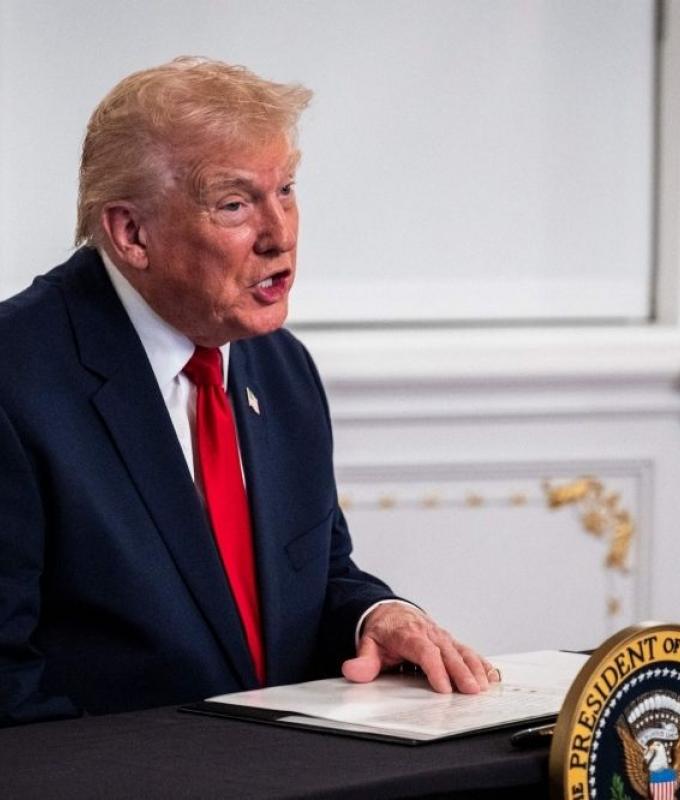 Trump ramps up Venezuela threats, warns airspace ‘closed’