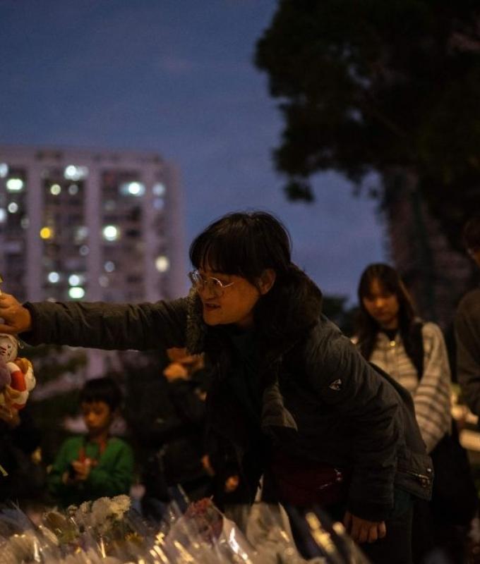 Hong Kong begins mourning period after fire kills at least 128