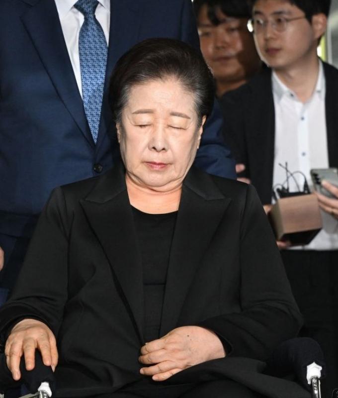 South Korea’s Unification Church matriarch faces trial over alleged gifts, cash to ex–first lady and MP