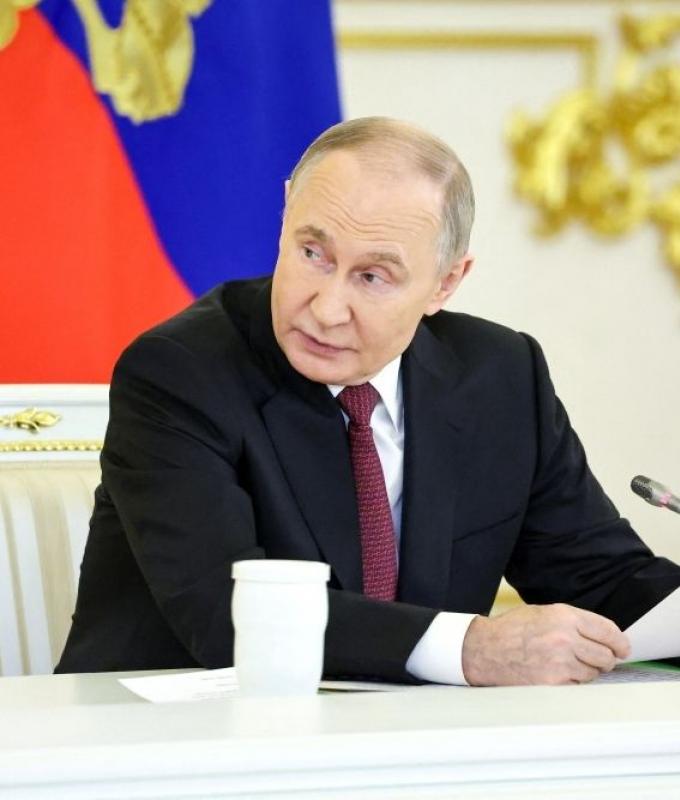 Kremlin: Putin not seeking to revive Soviet Union, attack on Nato ‘complete stupidity’