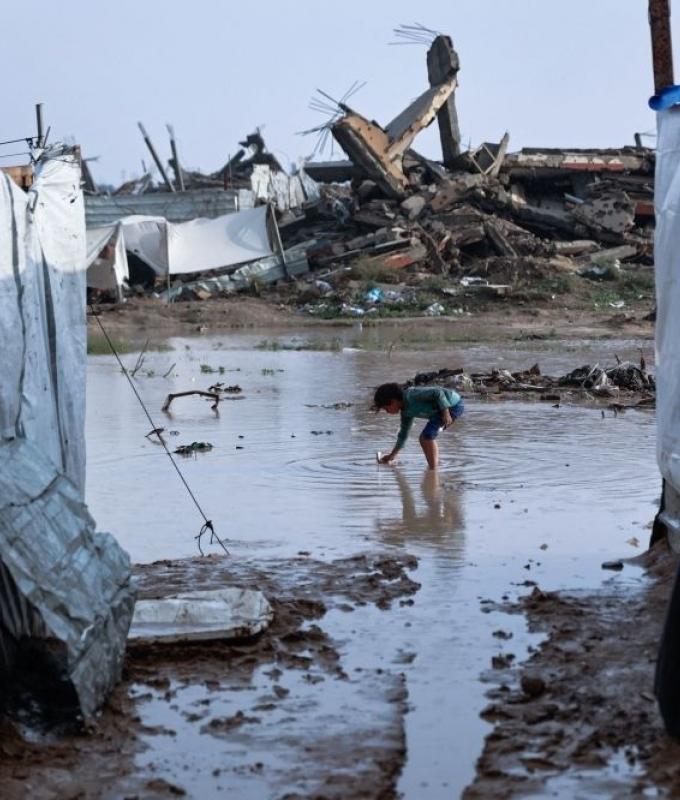 Gaza storm kills at least 13, including three children who froze to death in tents