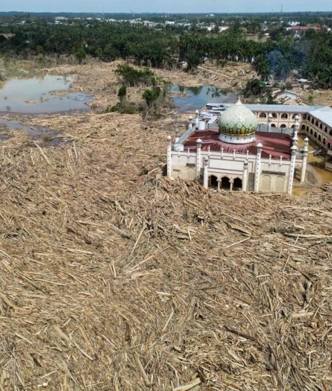 Indonesia counts losses after deadly rains and landslides kill over 1,000 in Sumatra