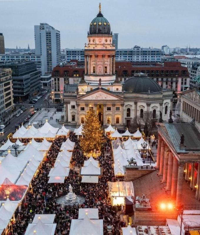 German police arrest five men over suspected Islamist plot to attack Christmas market in Bavaria