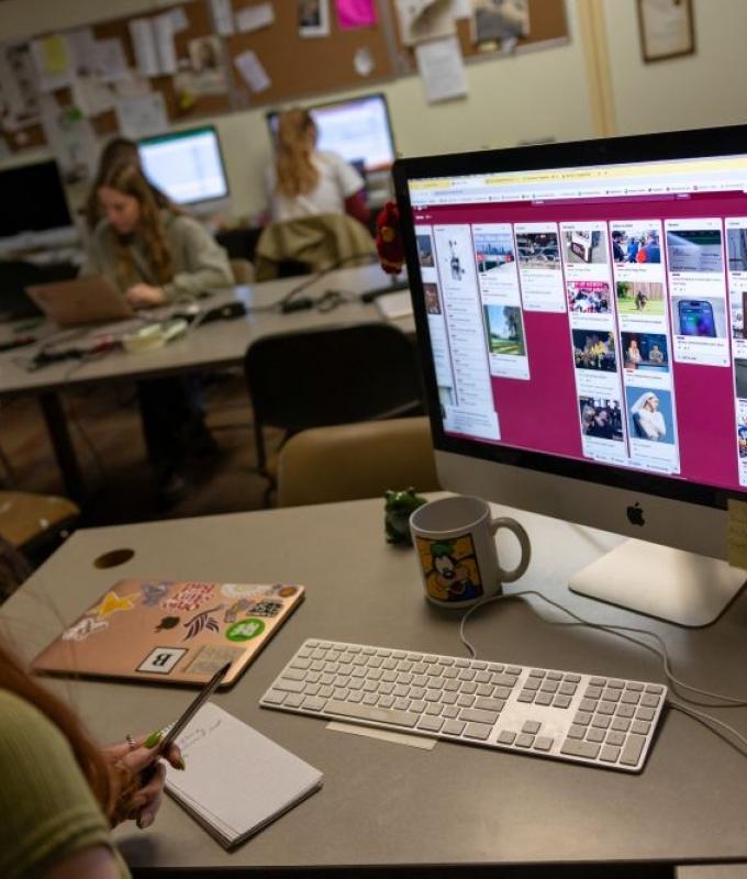 ‘Pins on a Map’: Chicago student journalists track ICE raids with data tools