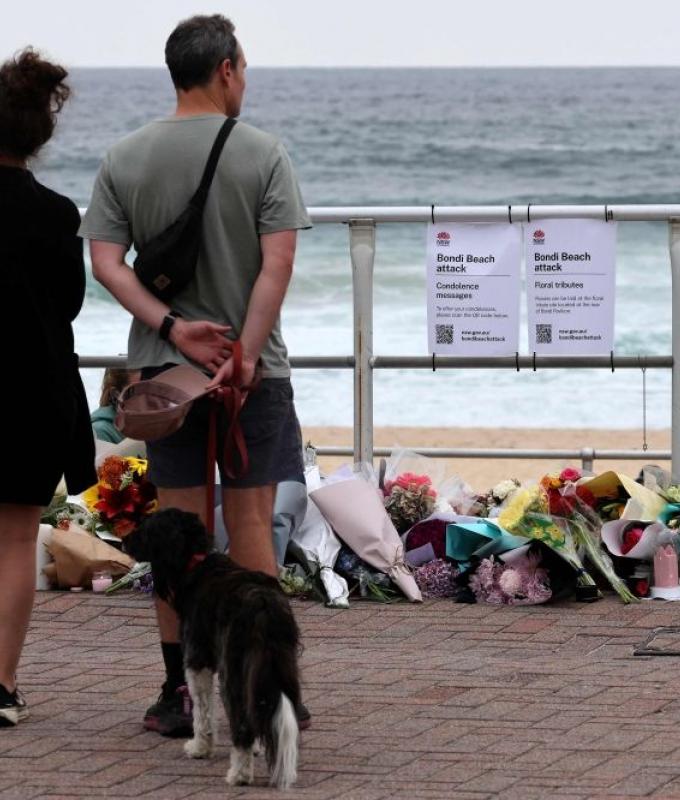 Australia vows stricter gun laws as nation mourns Bondi Beach shooting victims