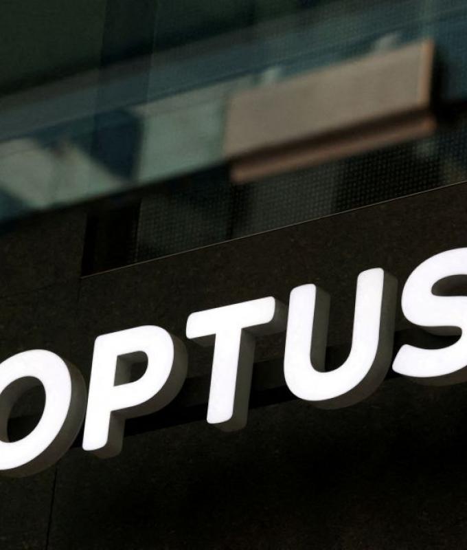 Australia inquiry finds multiple failures behind Optus emergency call outage that killed two