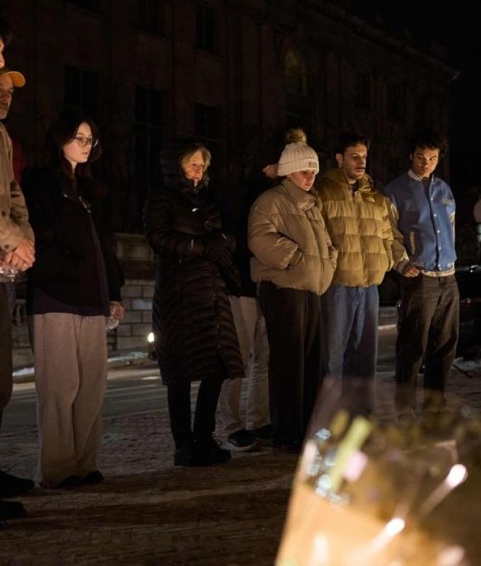 US suspends green card lottery after Brown University shooting suspect used program