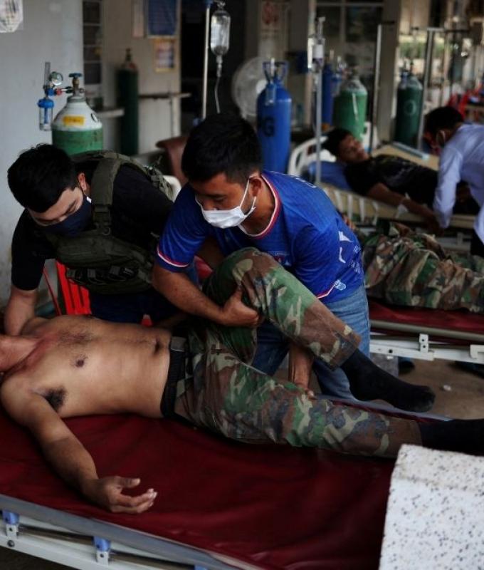 Cambodia says over 500,000 forced from homes by Thailand border clashes