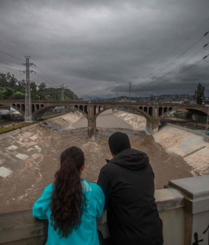 Christmas storm batters Southern California with floods, power outages, mudslide fears