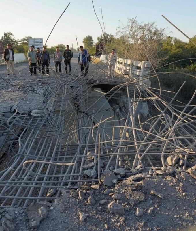 Cambodia alleges Thai F‑16 bombardment during ongoing border negotiations