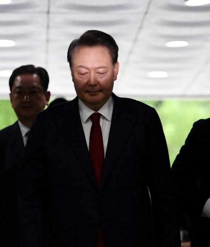 South Korea prosecutors seek 10‑year jail term for ex‑president Yoon over martial law case