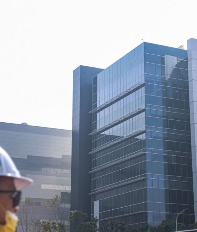 Strong earthquake rocks Taiwan again, buildings sway in Taipei